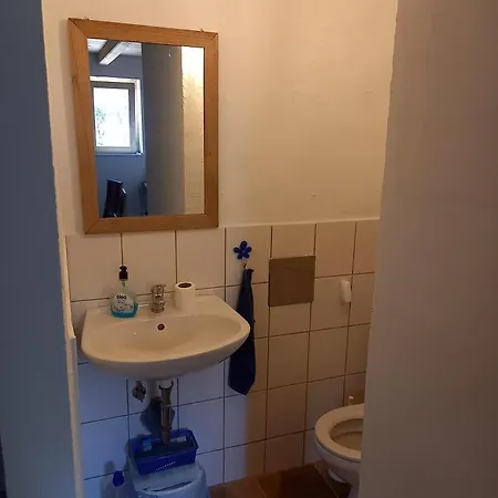 Mala Oaza Feriehus Vrisnik